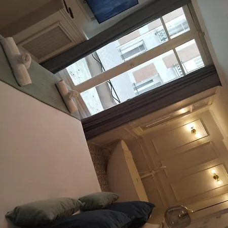Escalona Appart شقة